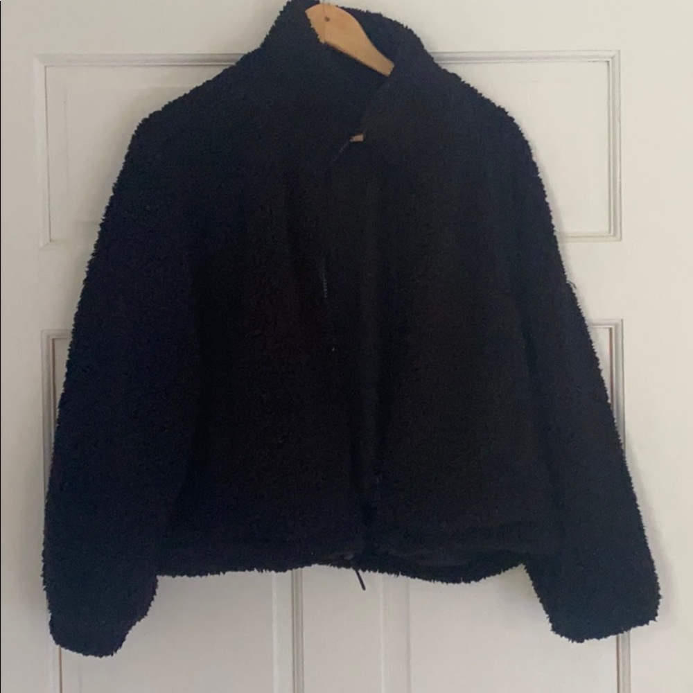 urban outfitters sherpa jacket